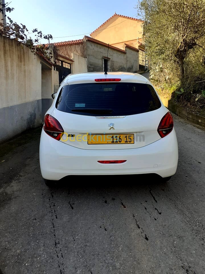 Peugeot 208 2016 