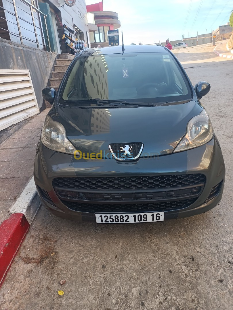 Peugeot 107 2009 107