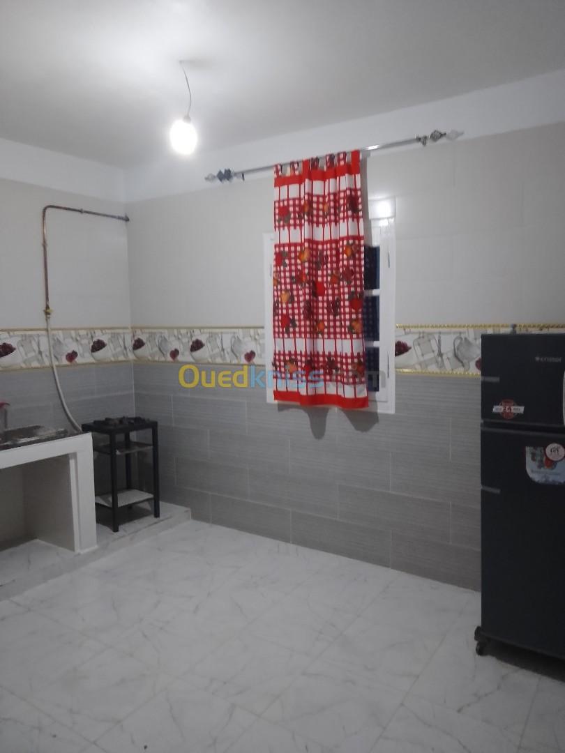 Location vacances Appartement F2 Jijel Emir abdelkader