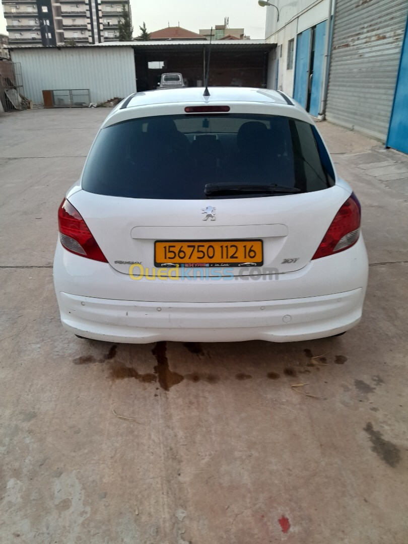 Peugeot 207 2012 