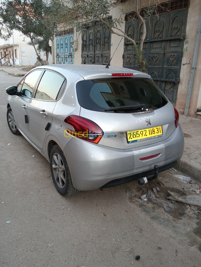 Peugeot 208 2018 Active Facelift