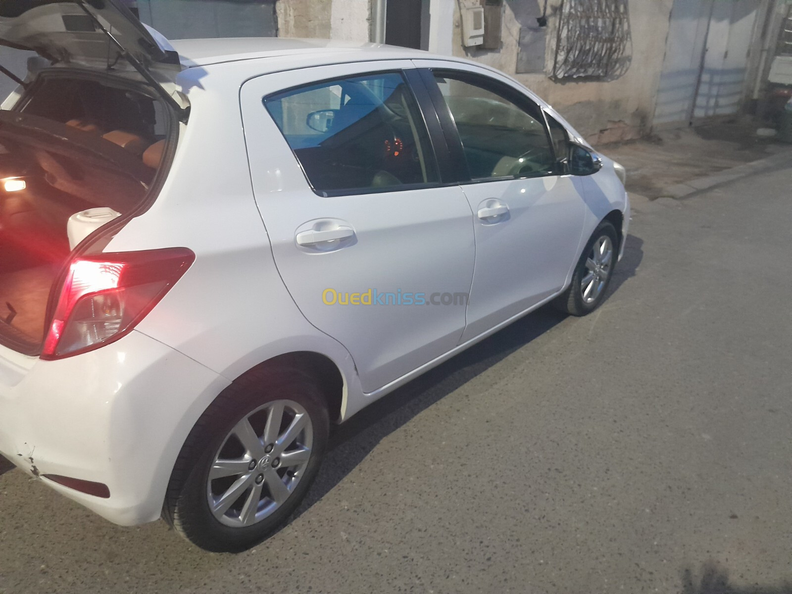 Toyota Yaris 2013 Touch