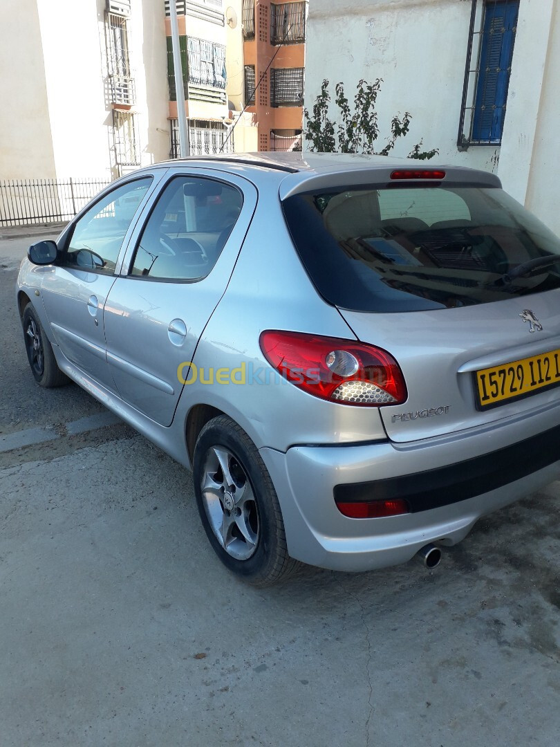 Peugeot 206 Plus 2012 