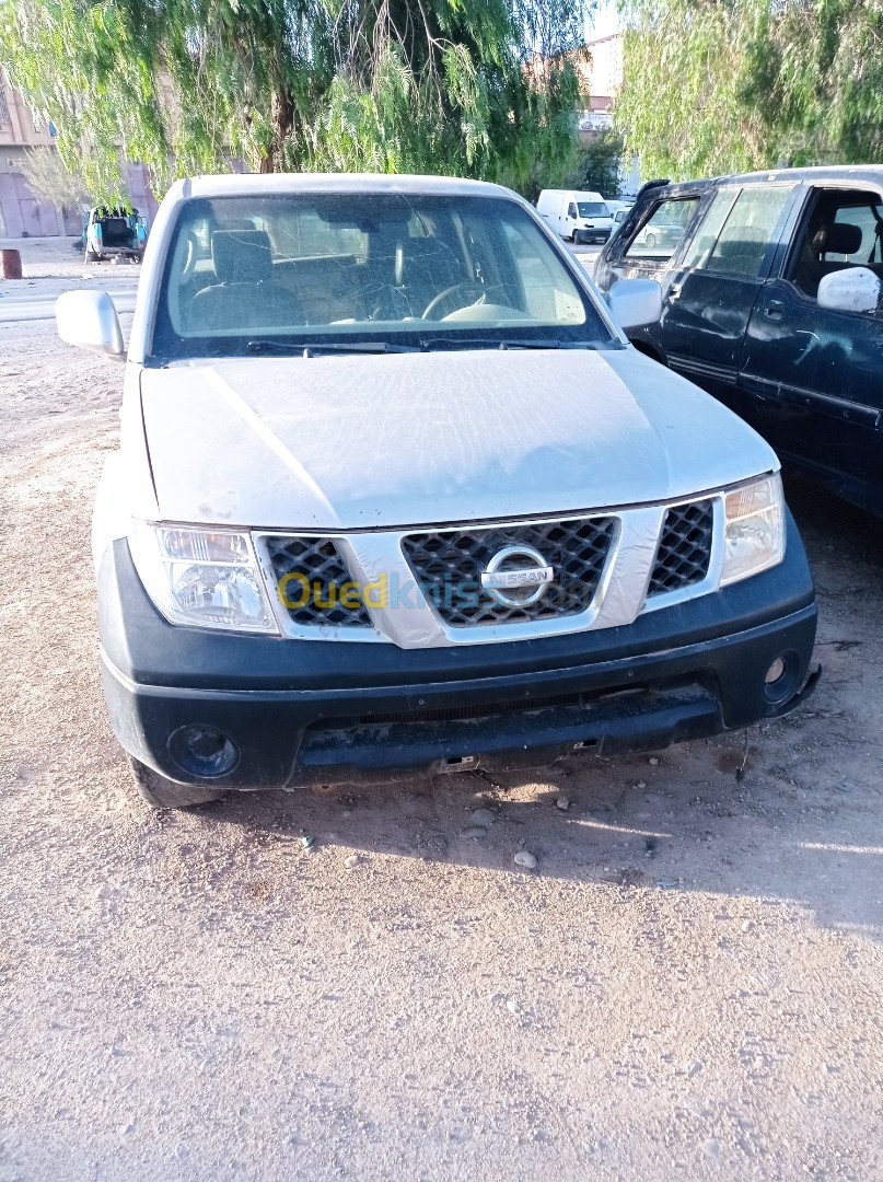 Nissan Navara 2009 Elegance 4x4