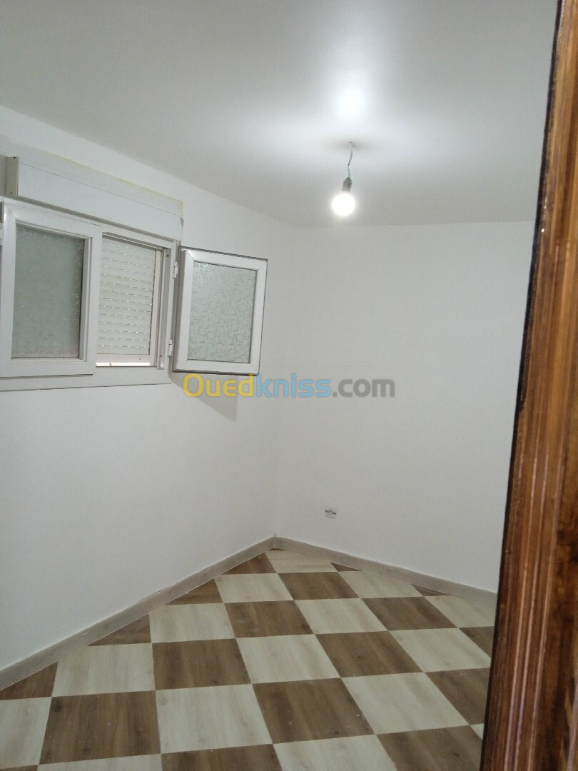 Location Niveau De Villa F3 Alger Rais hamidou