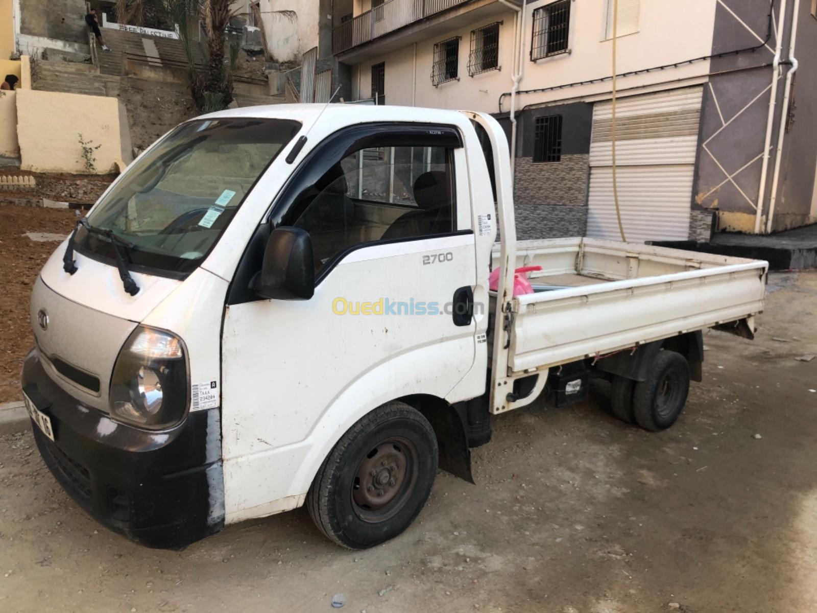 K2700 Kia 2012