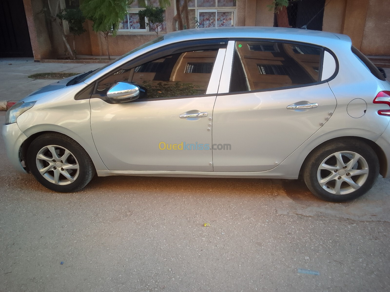 Peugeot 208 2014 208