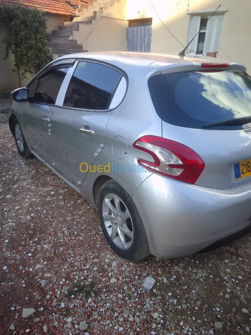 Peugeot 208 2014 208