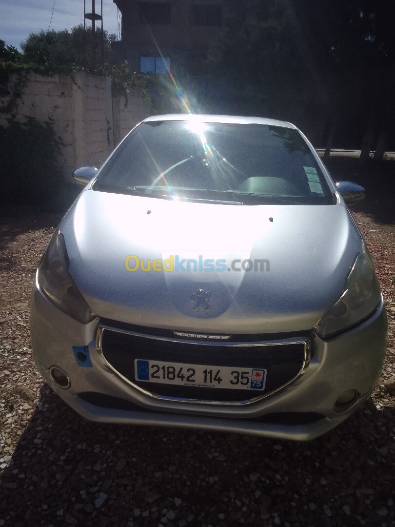 Peugeot 208 2014 208