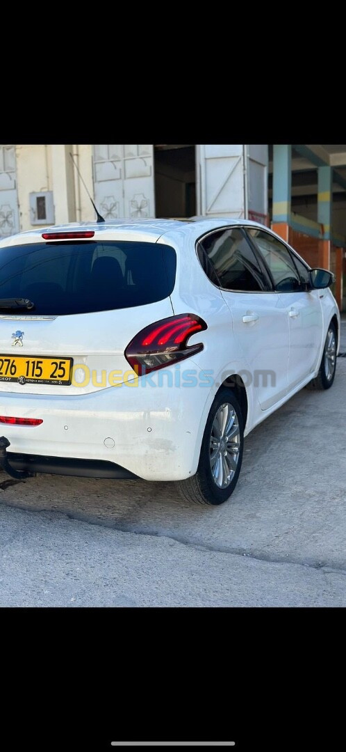 Peugeot 208 2015 Allure Facelift