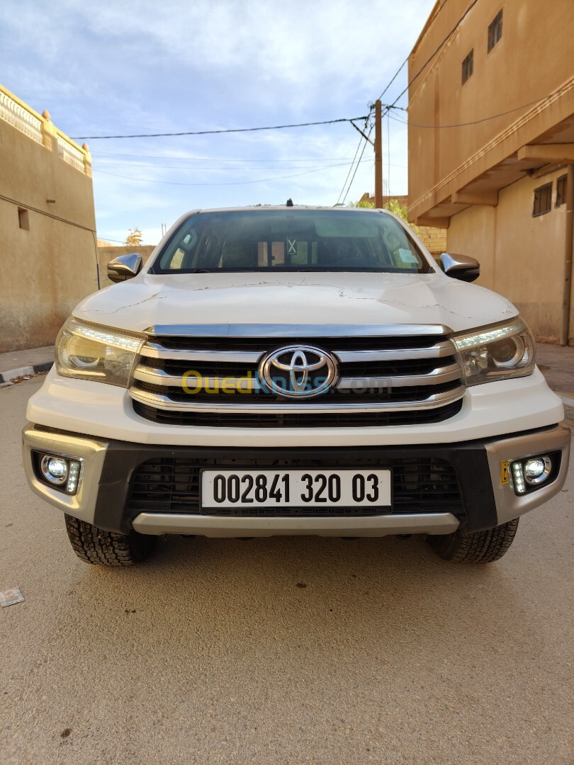 Toyota Hilux 2020 