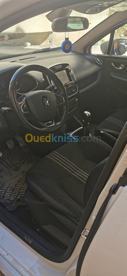 Renault Clio 4 2021 GT Line +