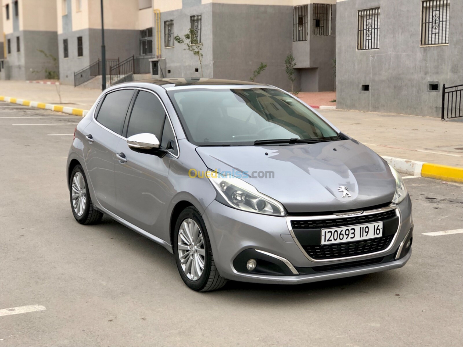 Peugeot 208 2019 Allure Facelift