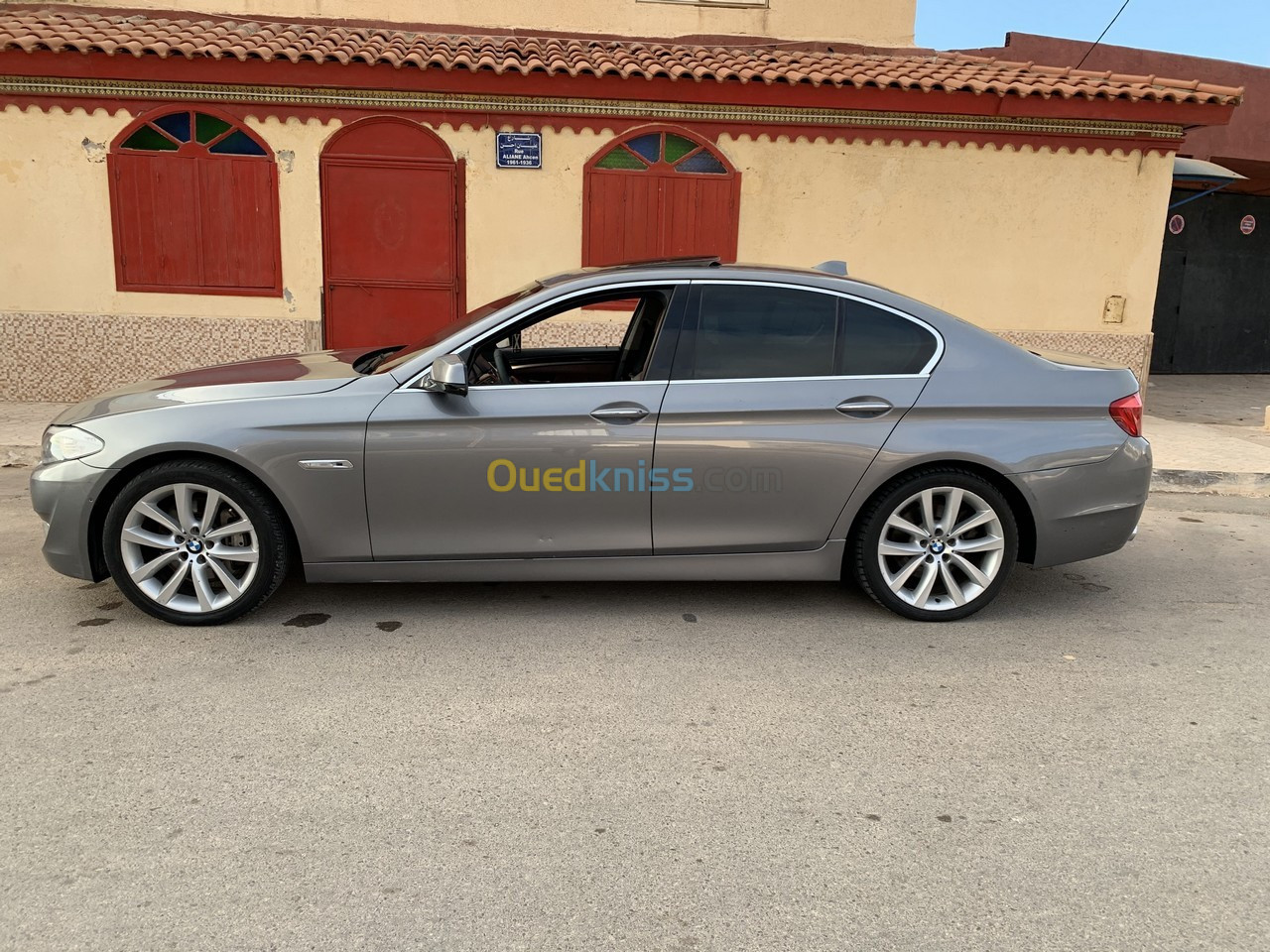 BMW Série 5 2010 F10 535i