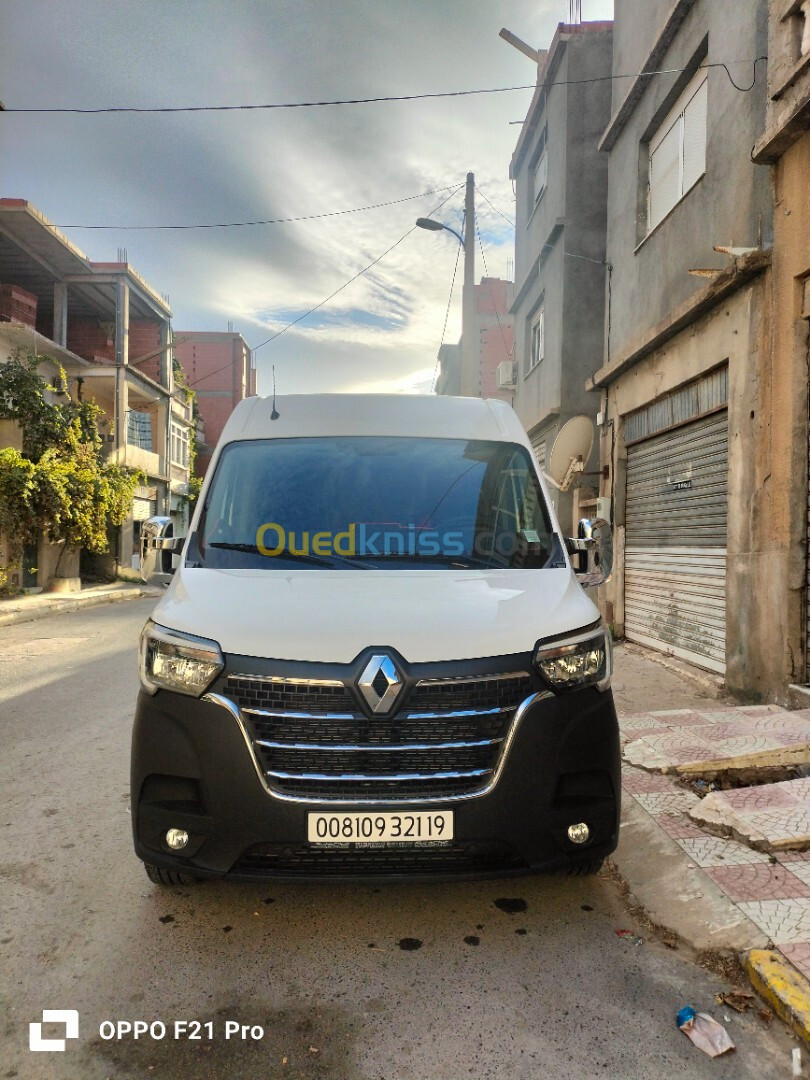 Renault Master 2021