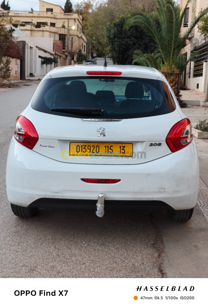 Peugeot 208 2015 Access Facelift