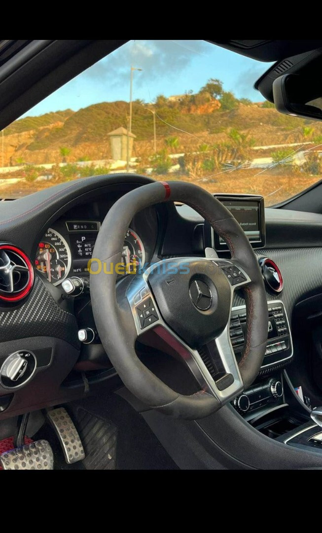 Mercedes Classe A 2015 45 AMG Pack Exclusif