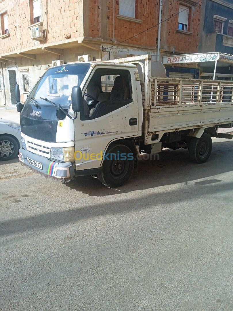 GMC CAMION GMC leger 2006