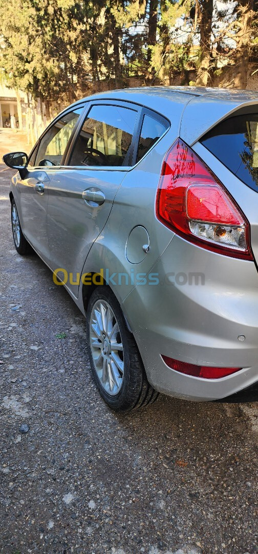 Ford Fiesta 2014 Titanium 