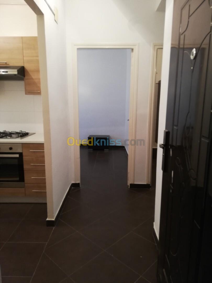 Location Appartement F2 Alger Hydra