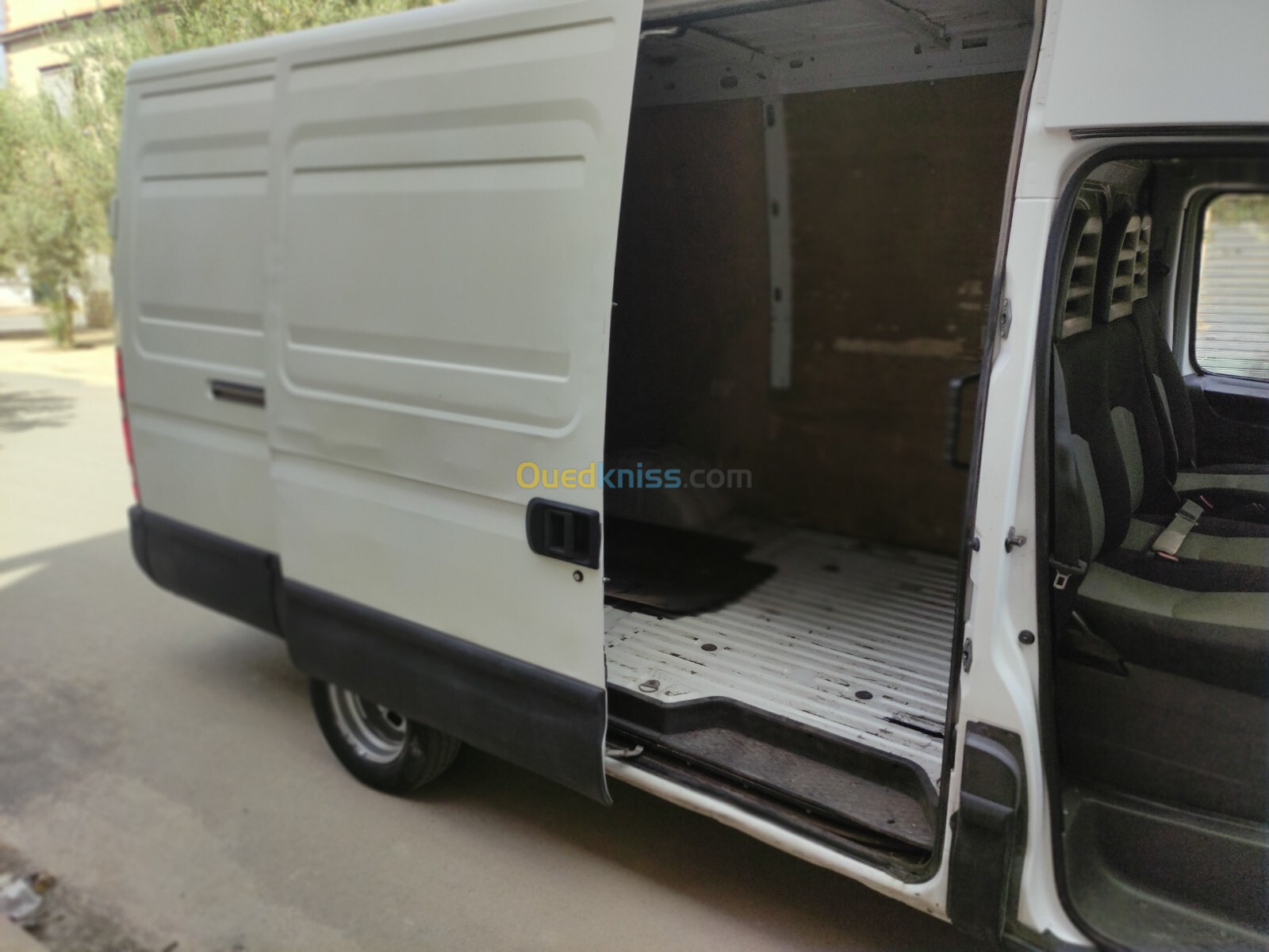 IVECO Daily 2012 35C15