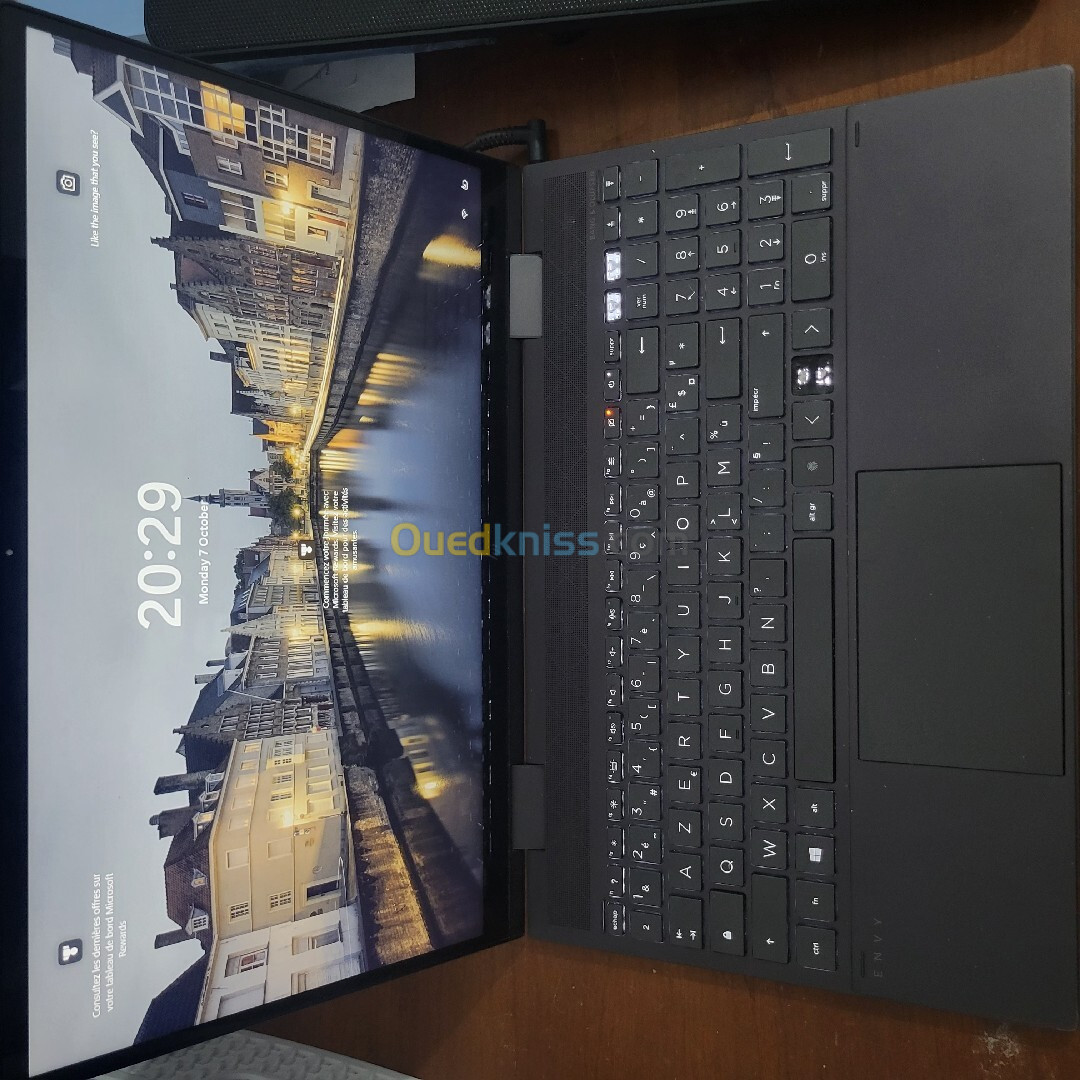 HP ENVY X360 15 RYZEN 7 16GB RAM