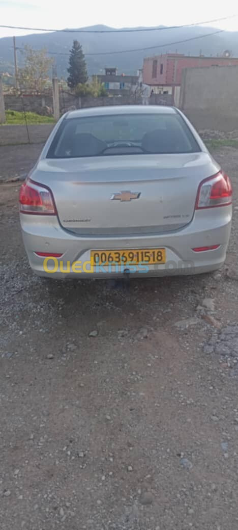 Chevrolet Optra 5 portes 2015 