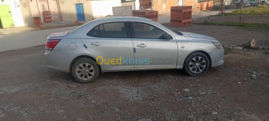 Chevrolet Optra 5 portes 2015 