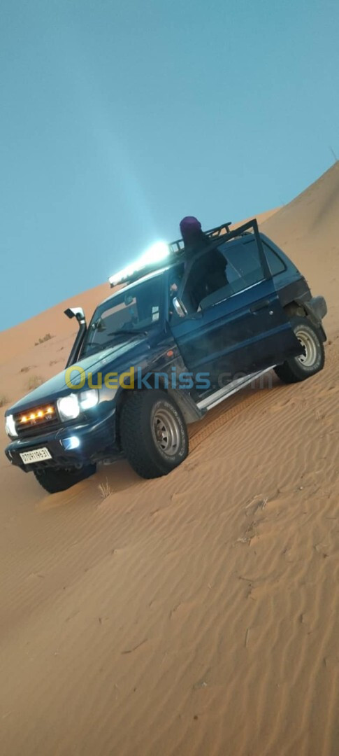 Mitsubishi Pajero Court 1996 Pajero Court