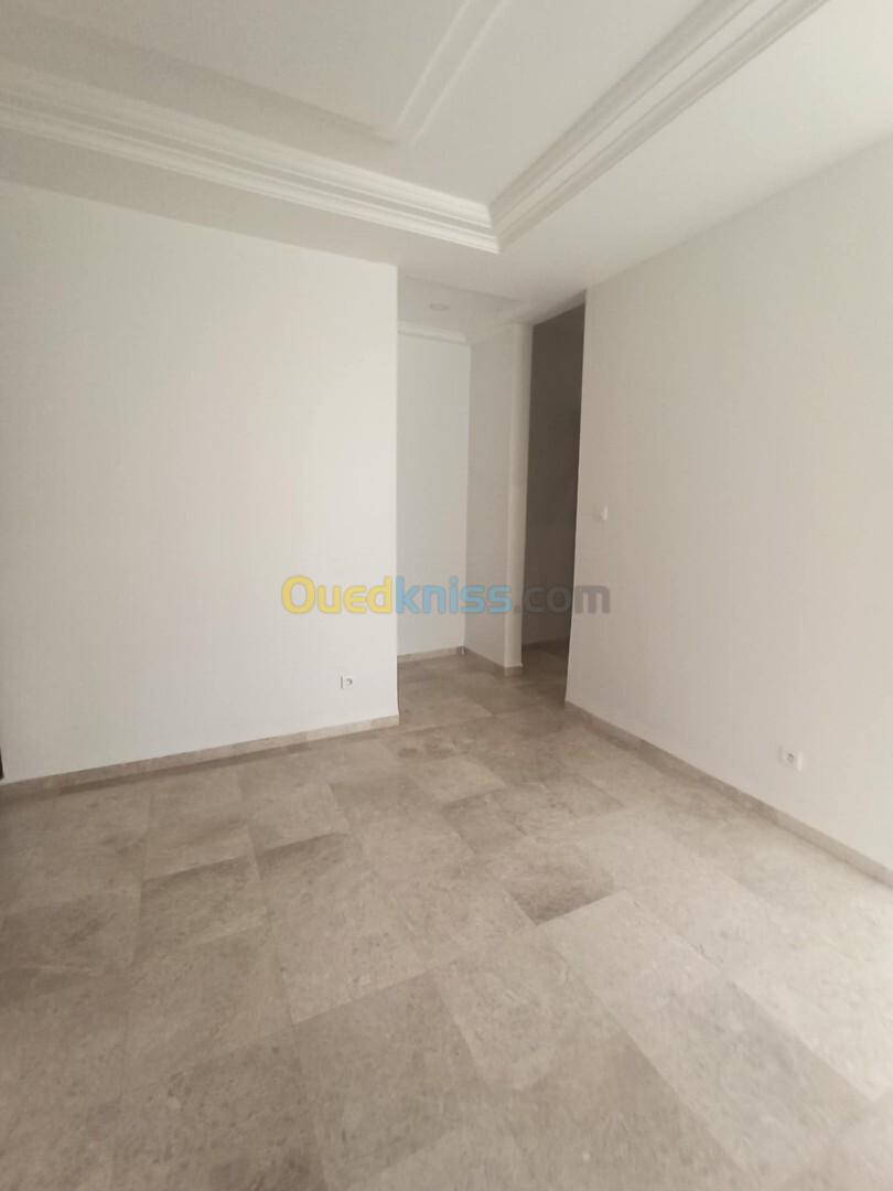 Location Niveau De Villa F4 Alger Draria