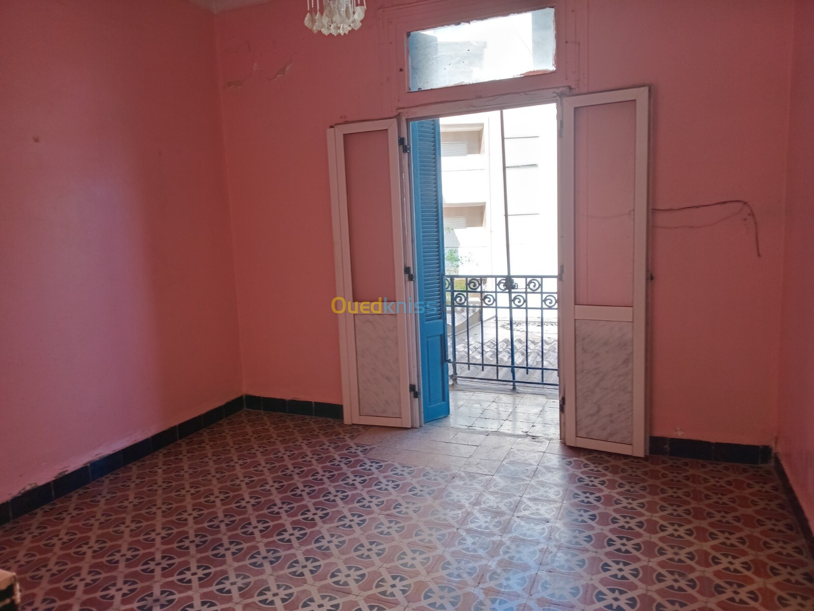 Vente Appartement F2 Alger El mouradia