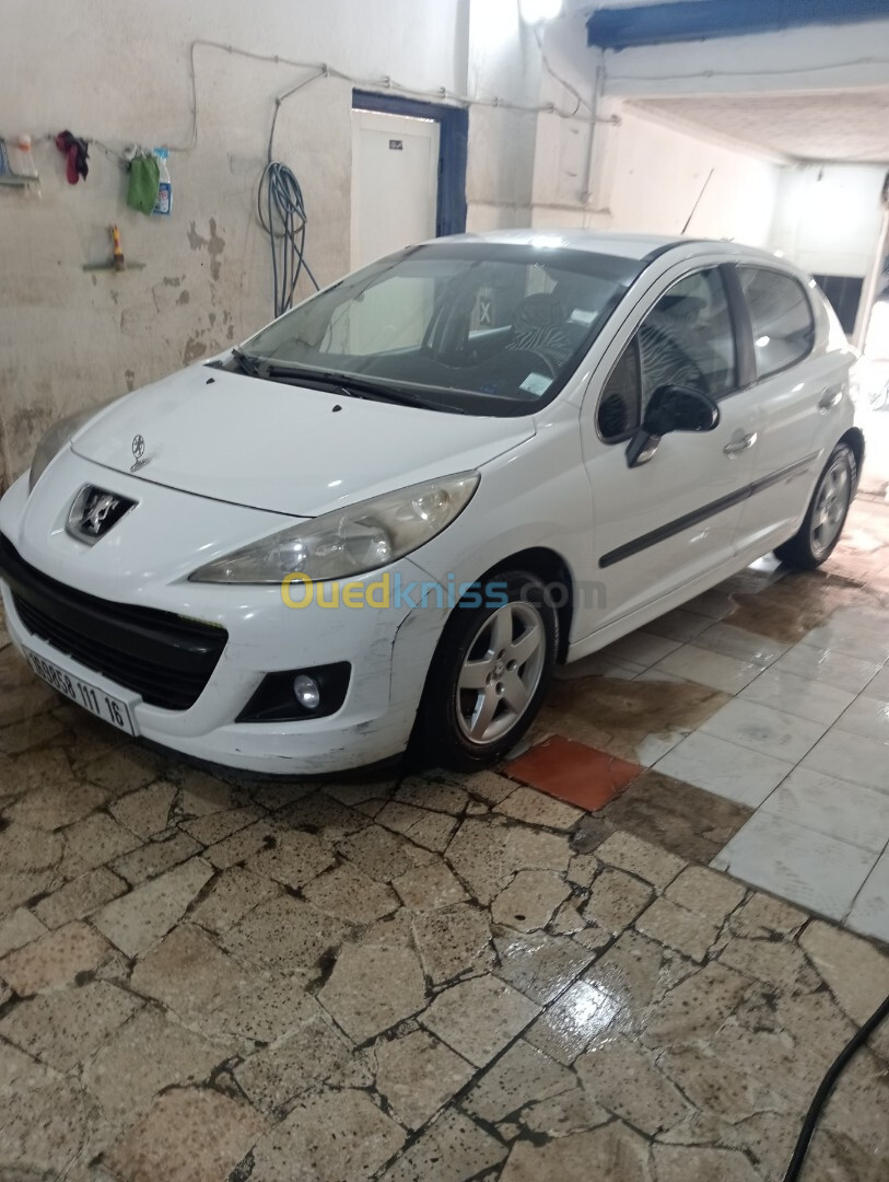 Peugeot 207 2011 207