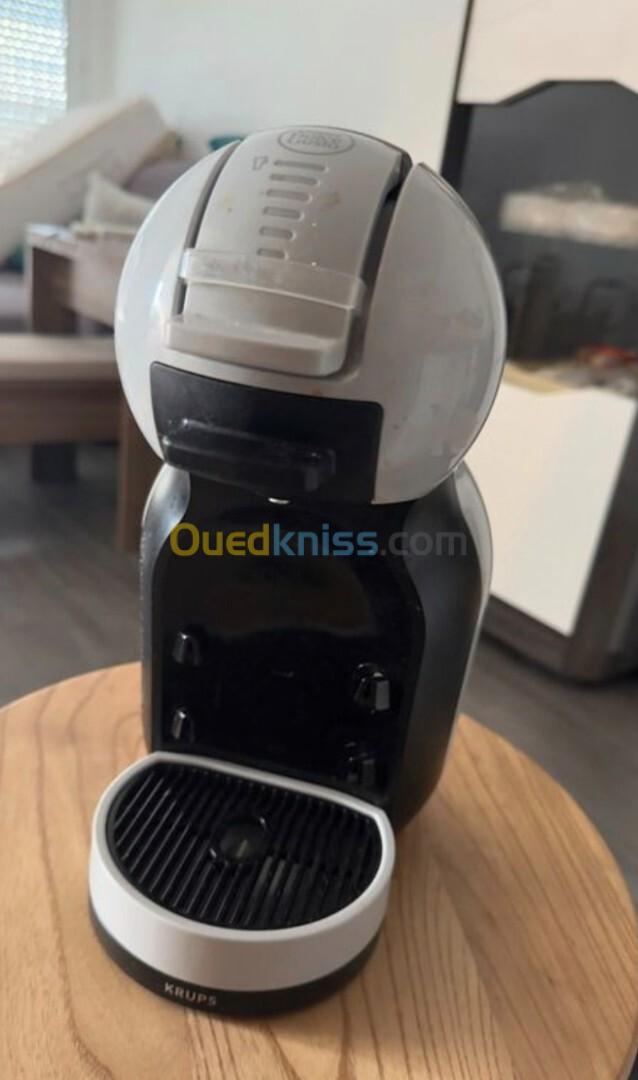 Cafetière dolce gusto- électroménager