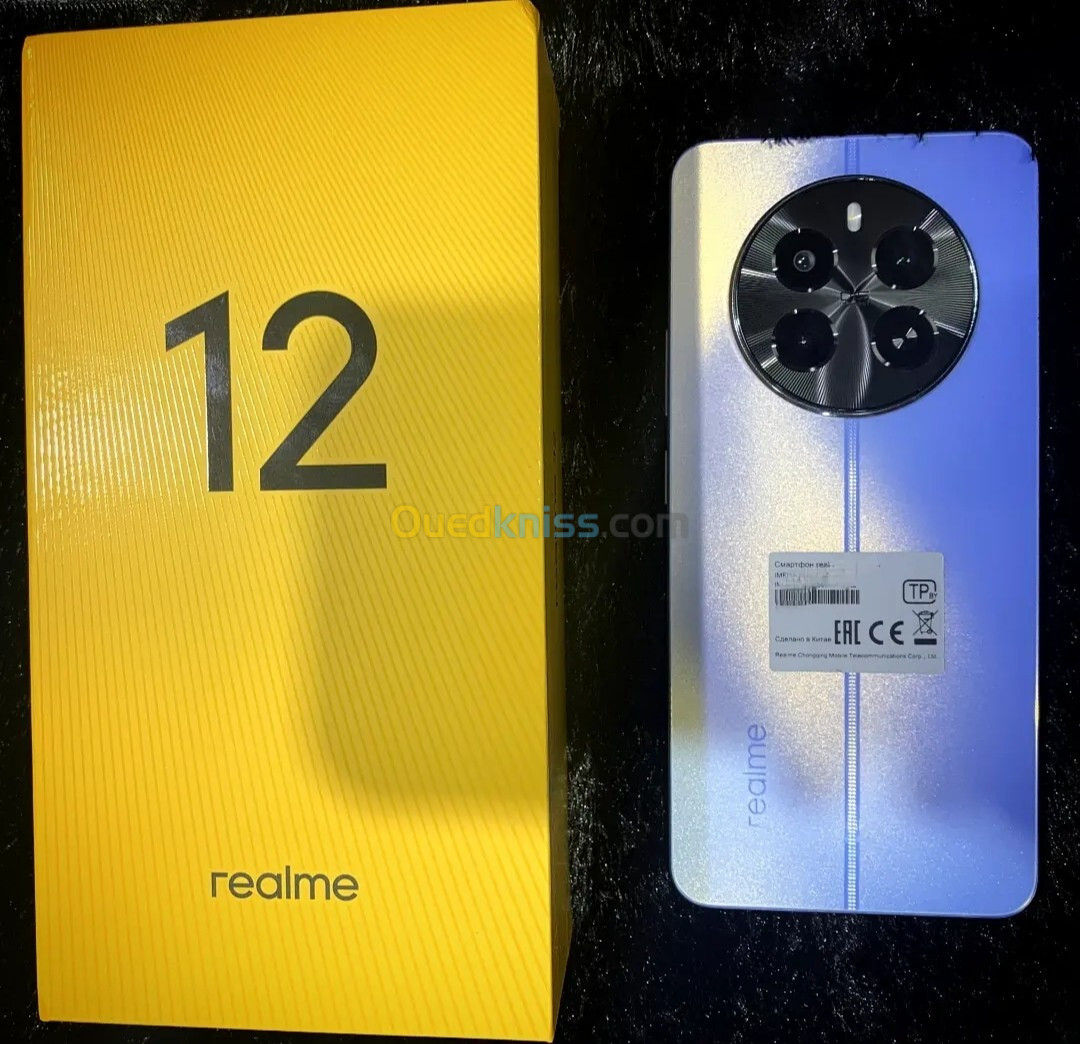 Realme 12