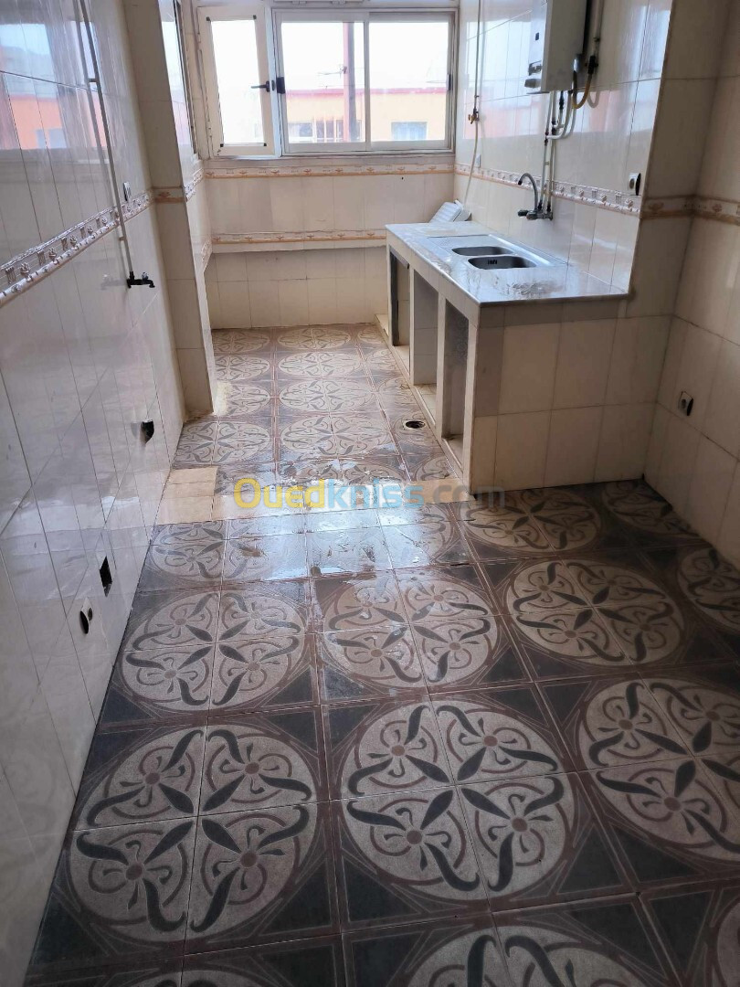 Location Appartement F3 Jijel Jijel