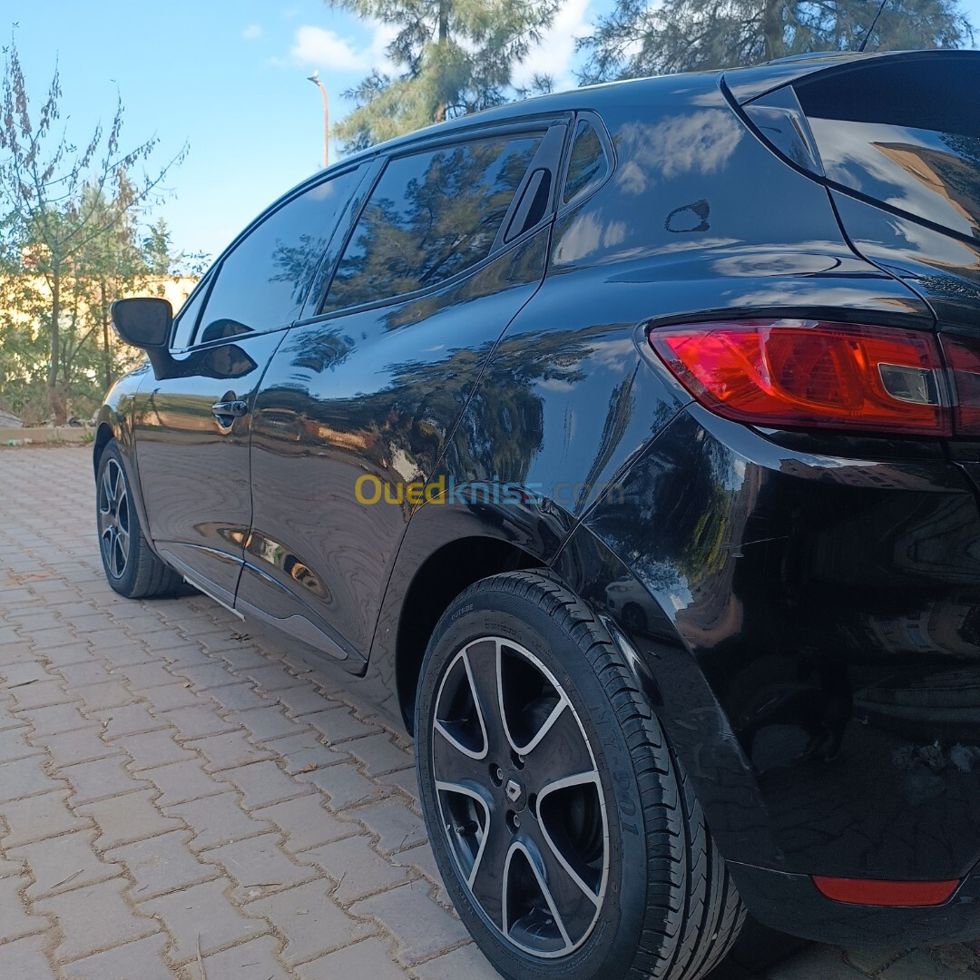 Renault Clio 4 2015 Limited