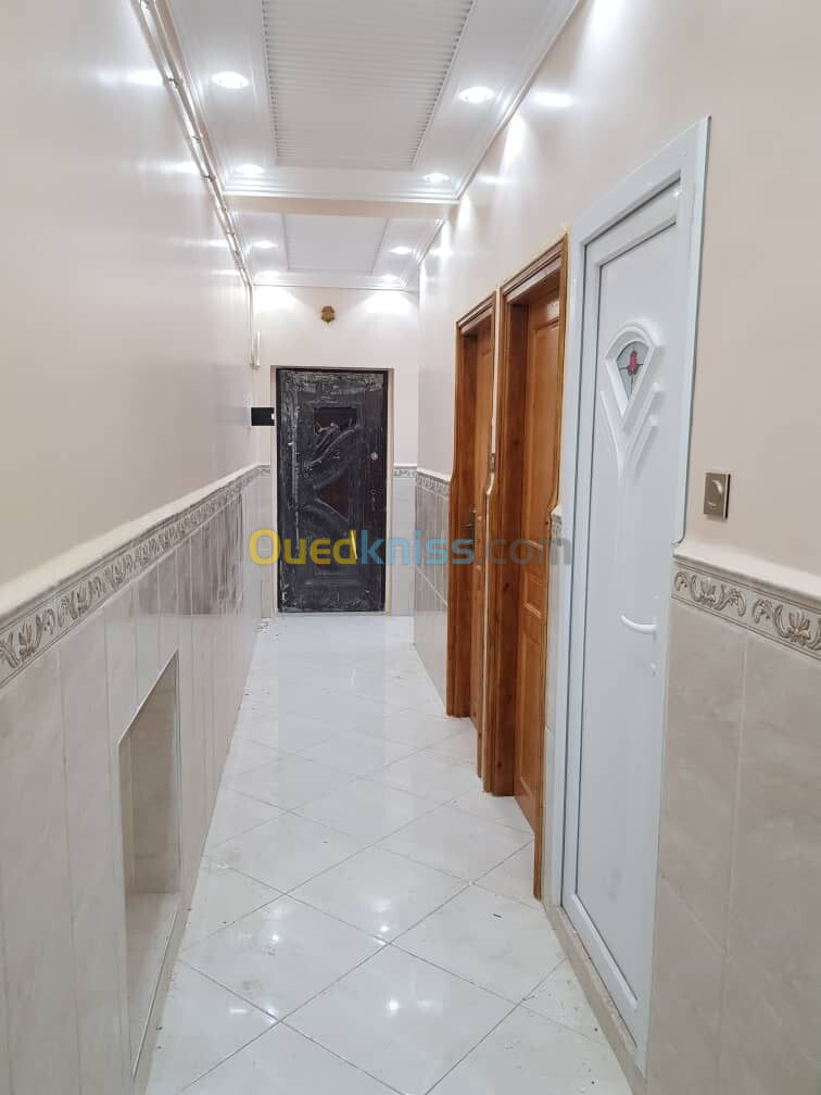 Vente Appartement F2 Alger Bordj el kiffan