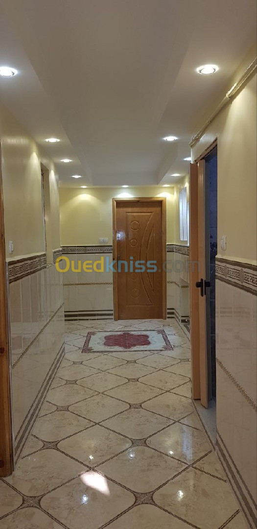 Vente Appartement F2 Alger Bordj el kiffan