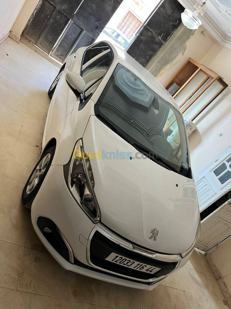 Peugeot 208 2016 Allure