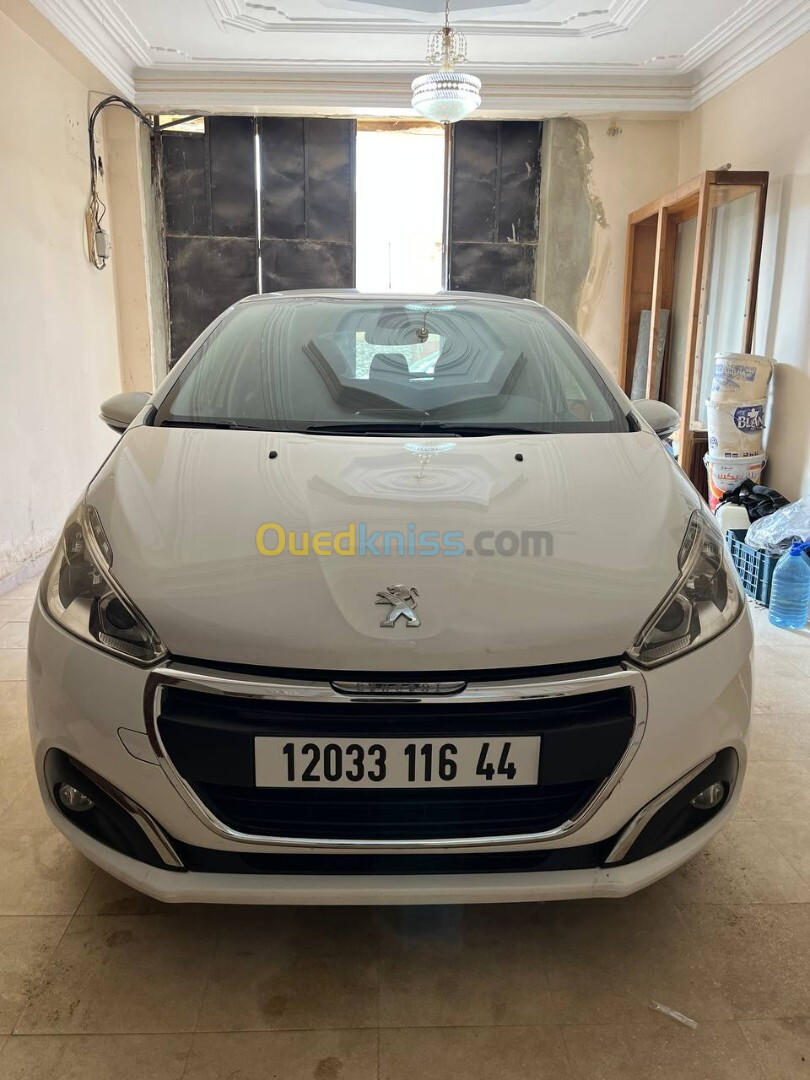 Peugeot 208 2016 Allure