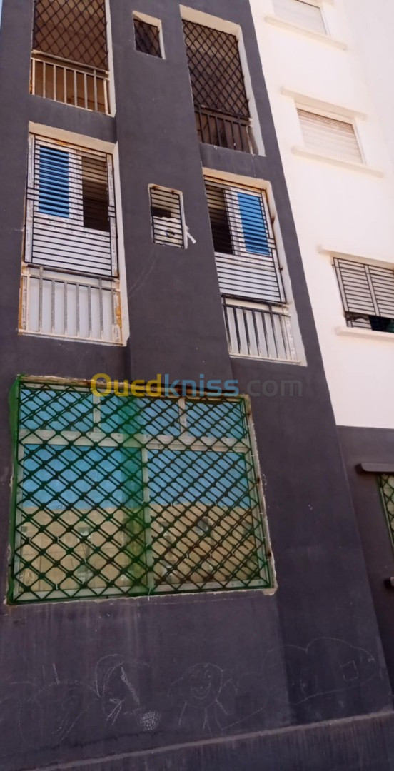 Location Appartement F3 Mostaganem Sidi lakhdaara