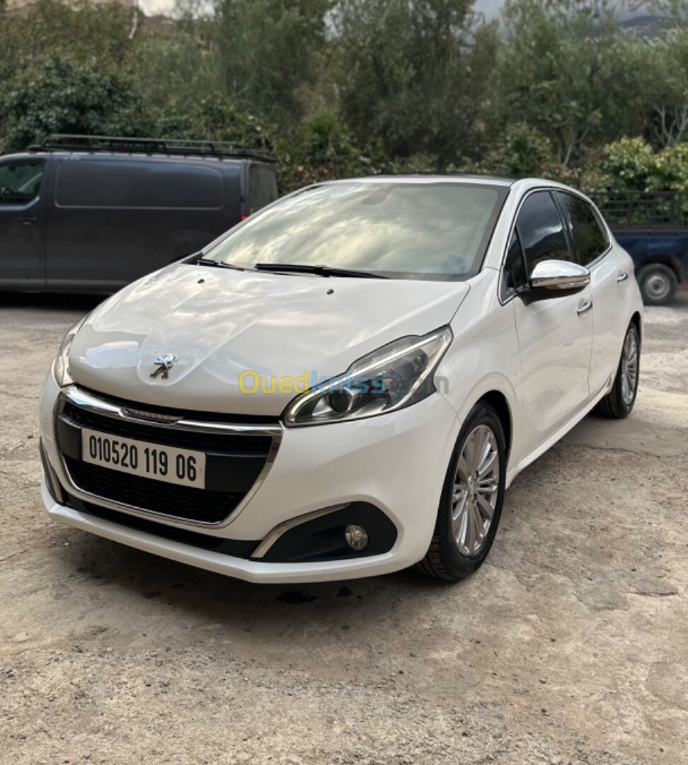 Peugeot 208 2019 Allure Facelift