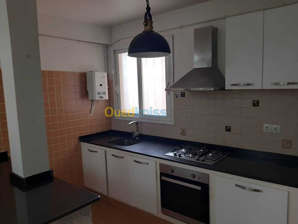 Location Appartement F3 Alger Ain naadja