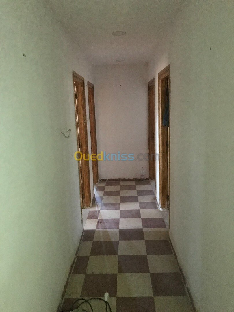 Vente Appartement F3 Alger Bordj el kiffan