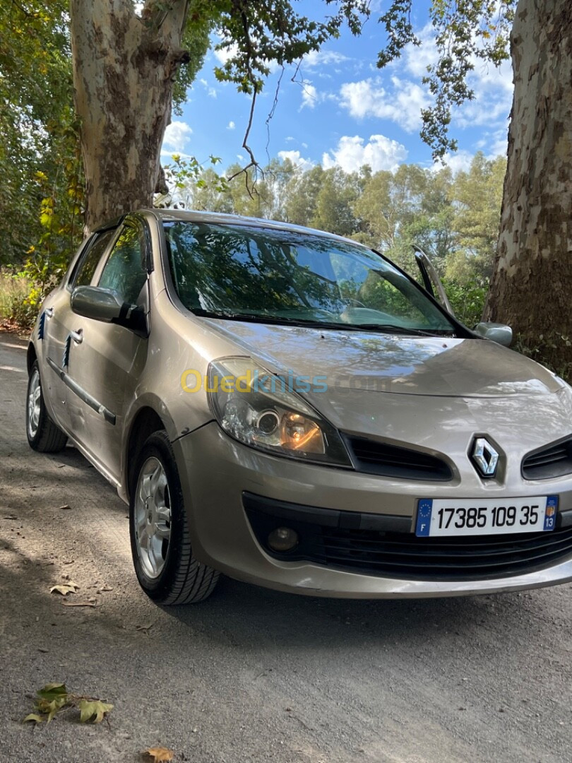 Renault Clio 3 2009 Exception