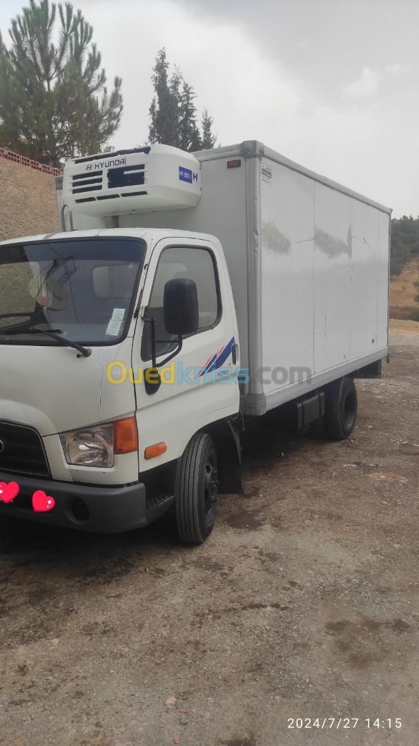 Hyundai HD 65 2015 Médéa Bouskene - Ouedkniss.com - Algérie