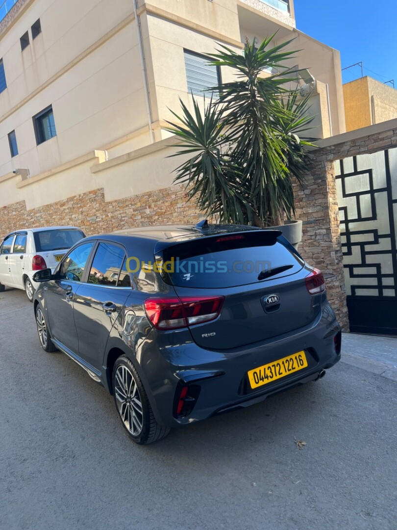 Kia Rio 2022 Gtline