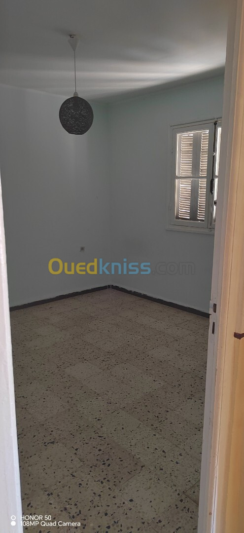 Location Appartement F4 Alger Ain naadja