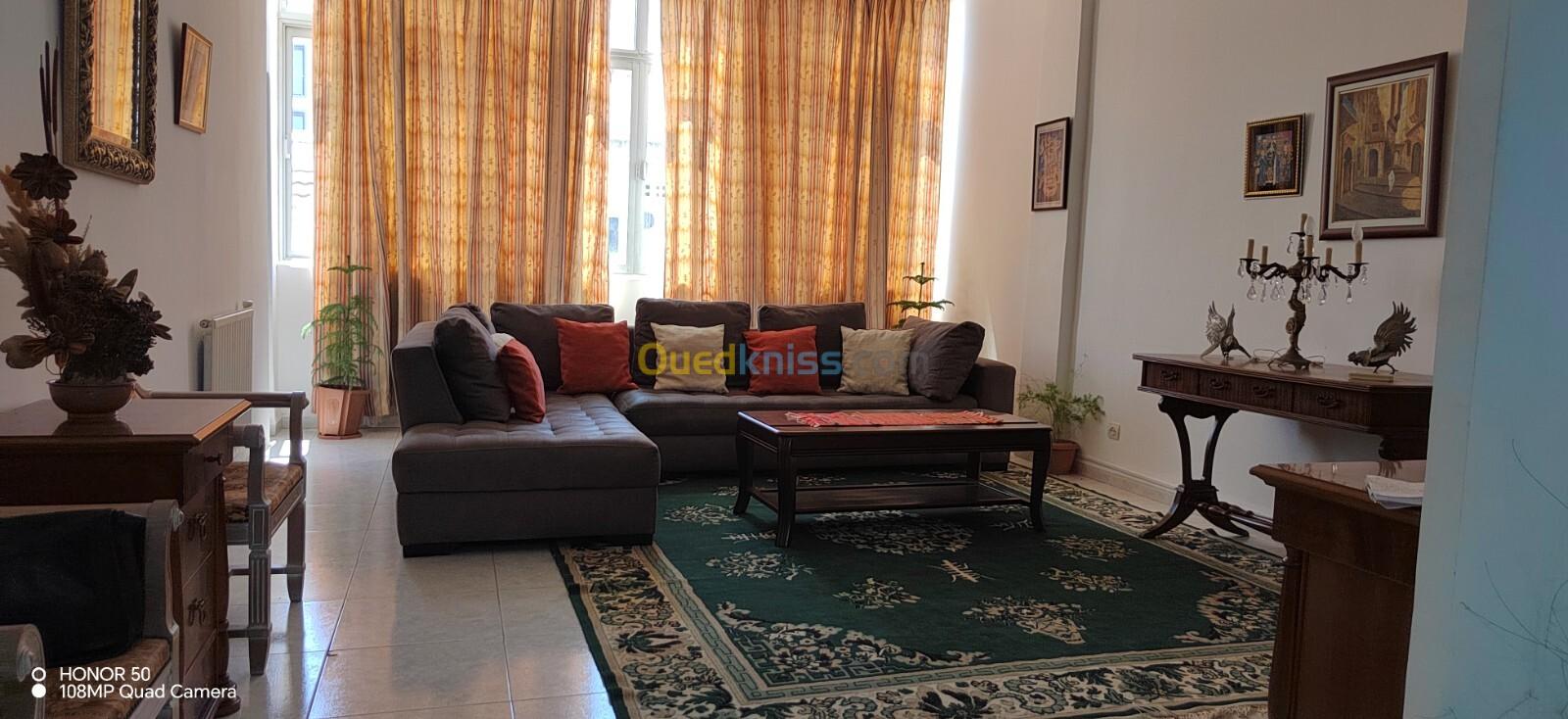 Location Appartement F5 Alger Hydra