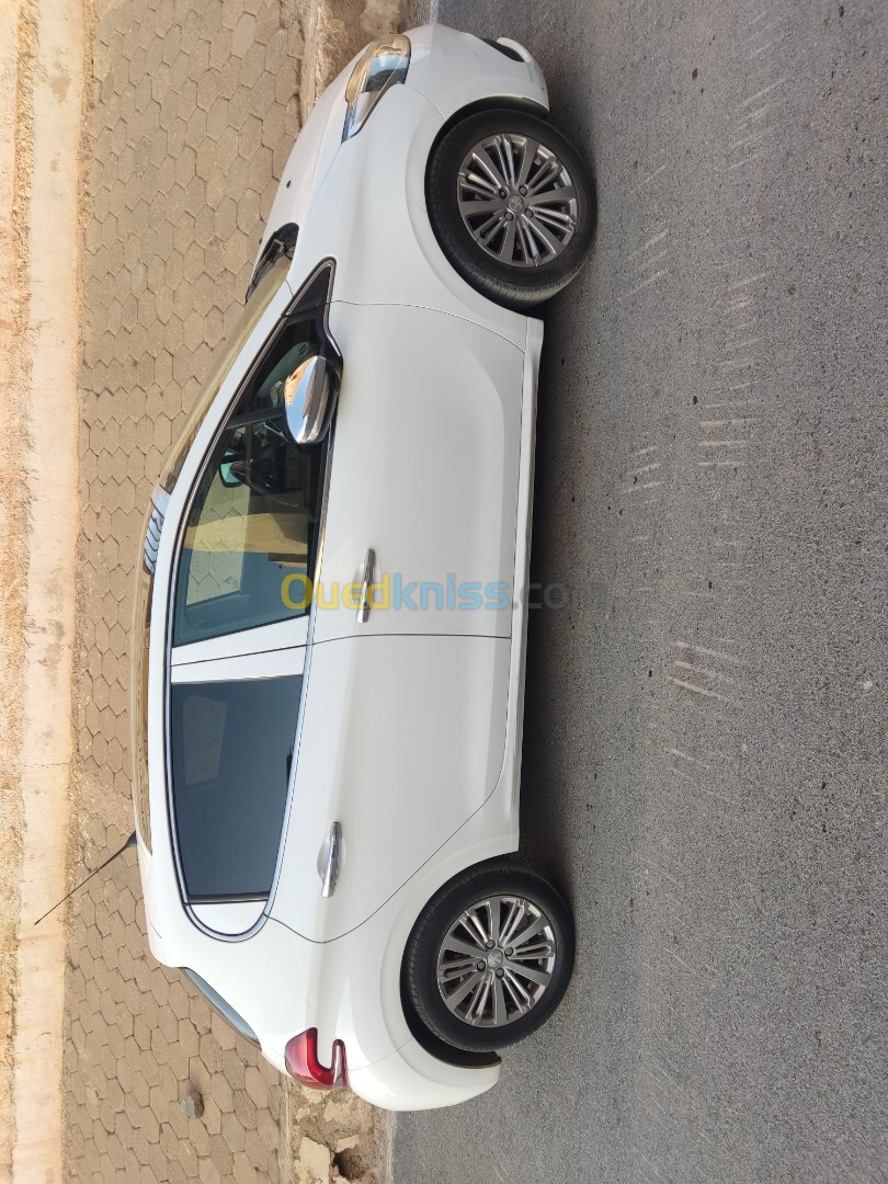 Peugeot 208 2018 Allure Facelift